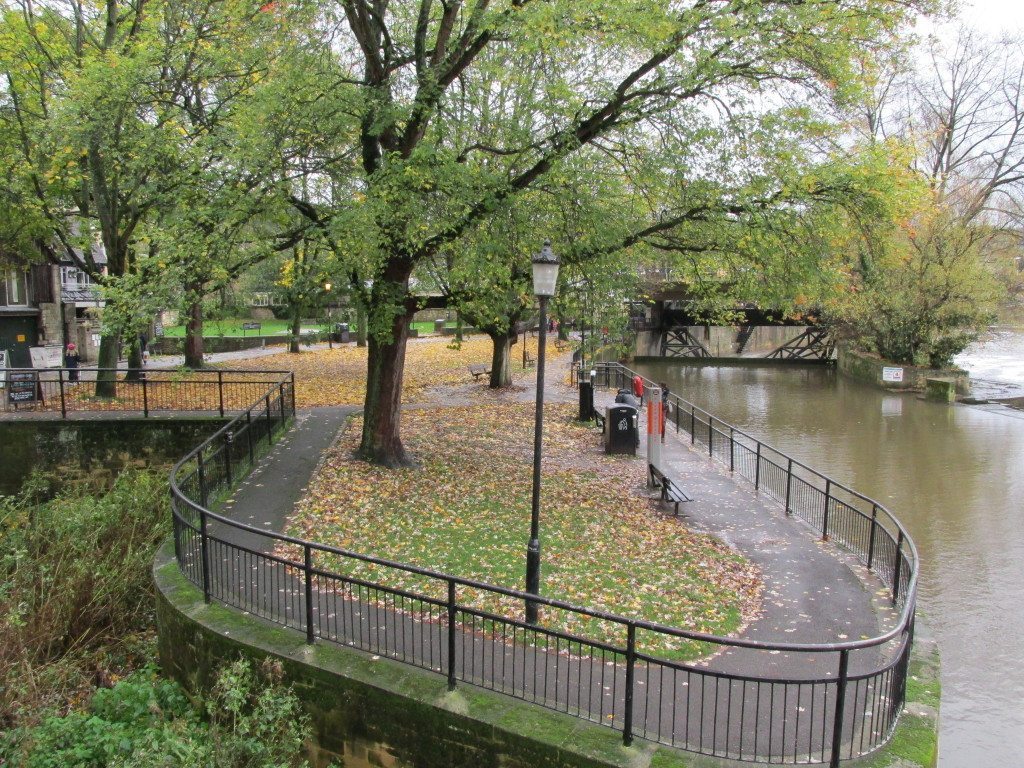 Park along the River Avon